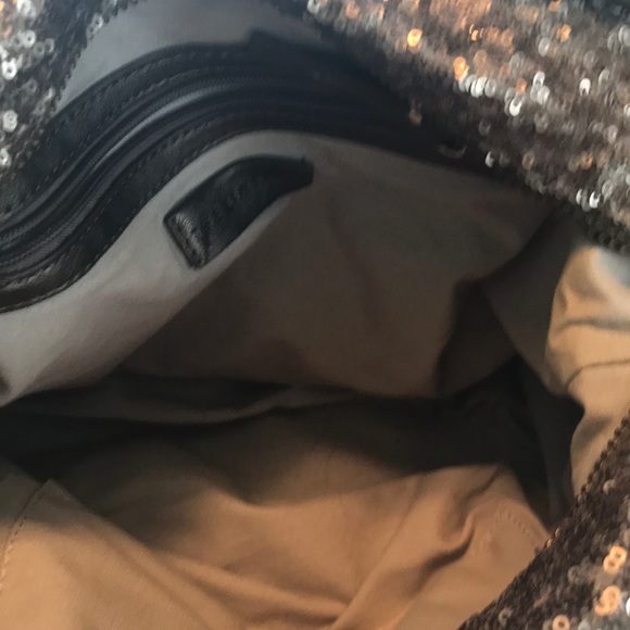 Bronze Limited sequined hobo bag - Picture 2 of 2